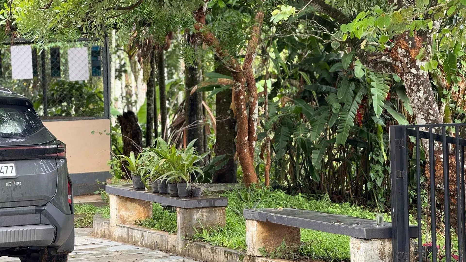 Caffeine Villa Kaniyāmbetta